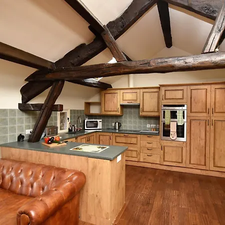2 Bed In Eskdale Sz487